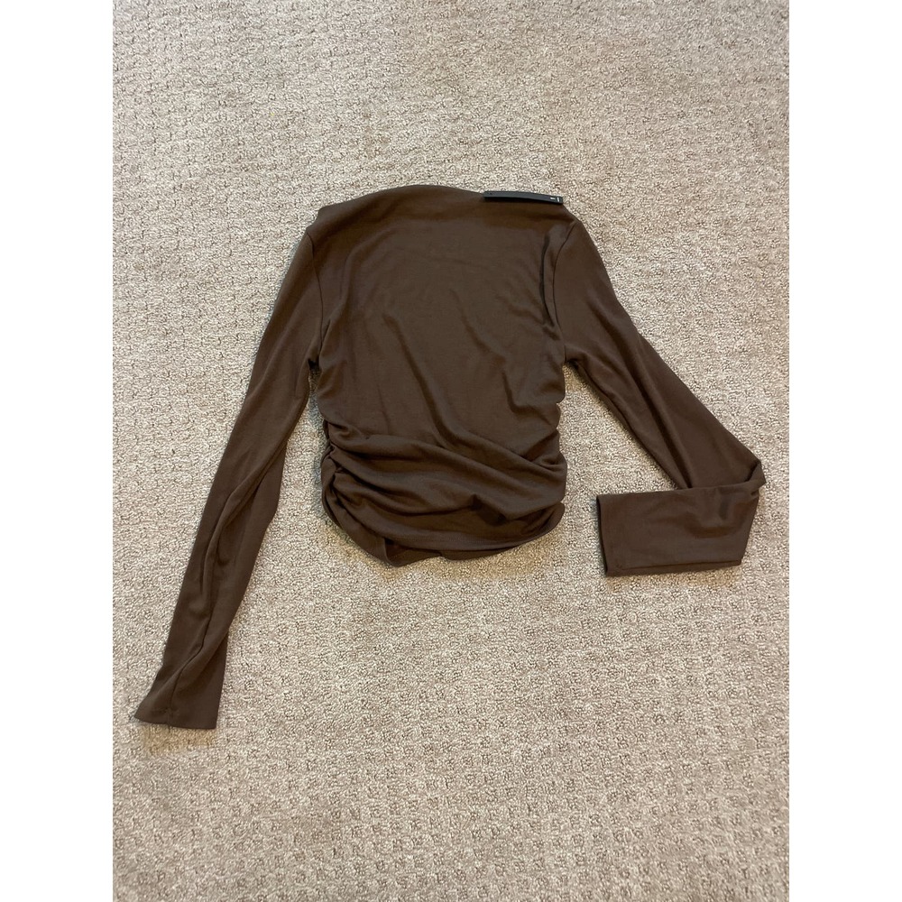 NWT- Lulus Brown Wide Neck Ruched Side Long Sleeve Top - Picture 2 of 5